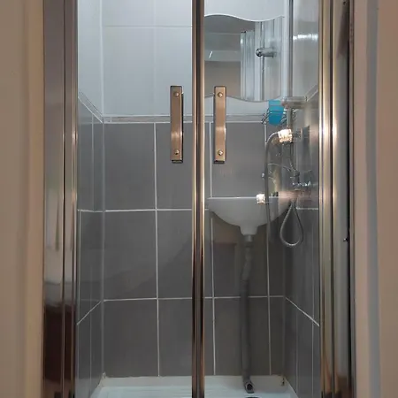 Apartment Location De Luberon 2 Personnes Saint-Saturnin-les-Apt