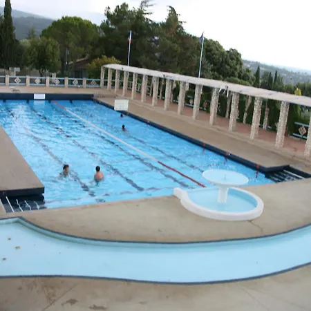 Location De Luberon 2 Personnes Saint-Saturnin-les-Apt